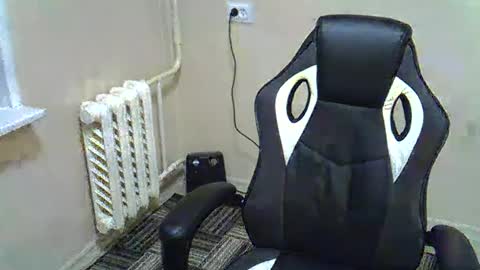 GusumAh online show from 02.19.25