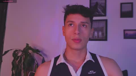 Snapshot of guy_twinks chatting on 01.19.26 Gabriel online show from 01.19.26