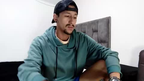 karim online show from 02.18.25