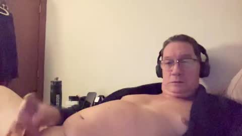 Snapshot of gwashere4u chatting on 12.24.24 gwashere4u online show from 12.24.24