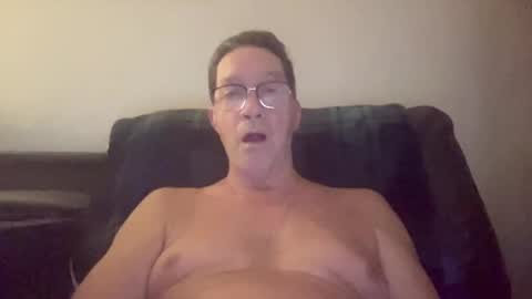 Snapshot of gwashere4u chatting on 10.09.25 gwashere4u online show from 10.09.25