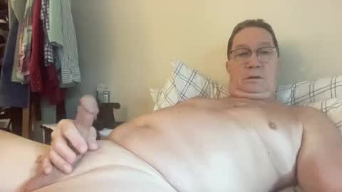 Snapshot of gwashere4u chatting on 10.29.25 gwashere4u online show from 10.29.25