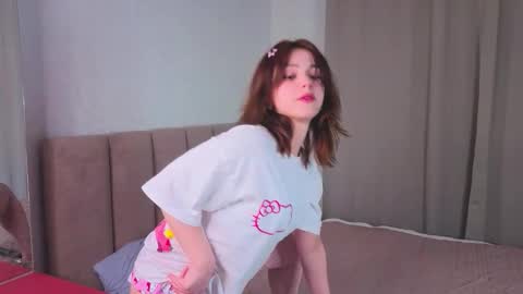 Lisa online show from 10.21.25