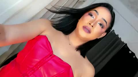 Call me Miss Gwen online show from 10.23.25