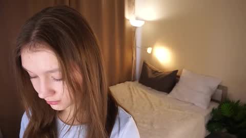 Molly online show from 02.25.26