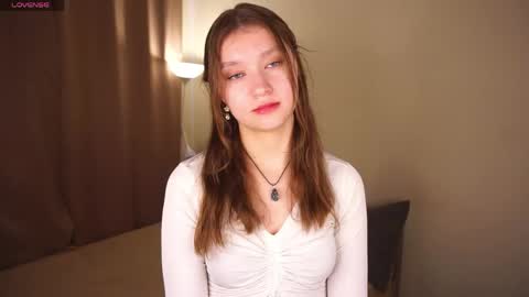 Molly online show from 05.10.26