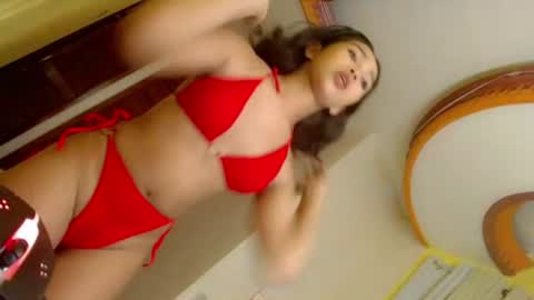 gwyneth_licious online show from 07.08.26