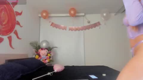   online show from 03.12.25