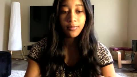 Snapshot of gyalxoxo chatting on 02.11.26 gyalxoxo online show from 02.11.26