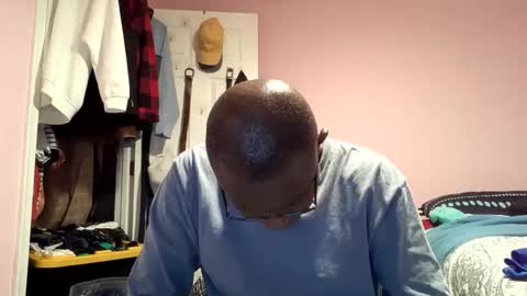 Snapshot of gyesaw1970 chatting on 12.02.25 gyesaw1970 online show from 12.02.25