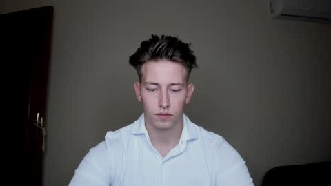 Snapshot of gym_alpha chatting on 01.08.25 Oliver online show from 01.08.25