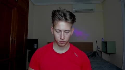 Snapshot of gym_alpha chatting on 03.05.25 Oliver online show from 03.05.25