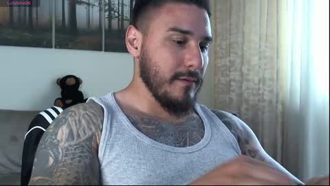 Snapshot of gymdominus chatting on 05.12.26 gymdominus online show from 05.12.26