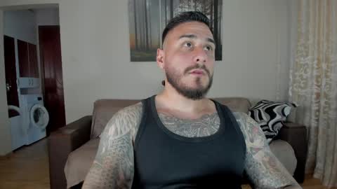 Snapshot of gymdominus chatting on 05.27.26 gymdominus online show from 05.27.26