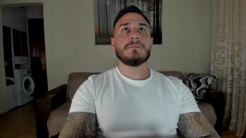 Snapshot of gymdominus chatting on 05.28.26 gymdominus online show from 05.28.26