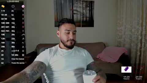 Snapshot of gymdominus chatting on 06.18.26 gymdominus online show from 06.18.26