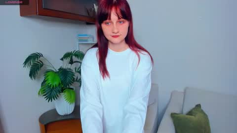Snapshot of h0lyangel chatting on 10.10.25 Kelly Lilly online show from 10.10.25