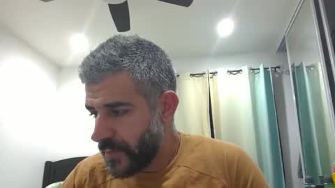 h0nest84 online show from 11.03.25