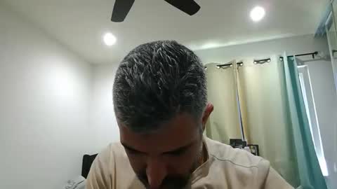 h0nest84 online show from 05.09.26