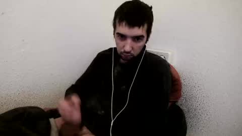 Snapshot of h1dden_reality chatting on 02.18.25 h1dden_reality online show from 02.18.25