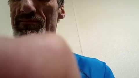 Snapshot of h333th3nz chatting on 03.08.26 h333th3nz online show from 03.08.26