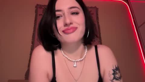 Snapshot of h3l9a_pataki chatting on 01.17.26 Helga online show from 01.17.26