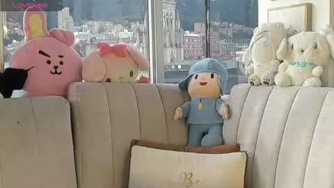 Hello Kitty online show from 06.13.26