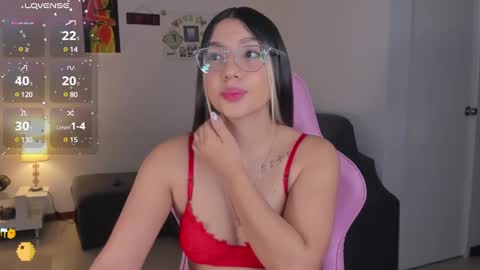 Paulina  online show from 03.04.25