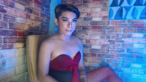 Snapshot of hadasam26 chatting on 01.06.25 SAM online show from 01.06.25