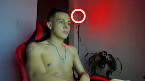 Snapshot of hades_horny_ chatting on 04.09.26 hades_horny_ online show from 04.09.26