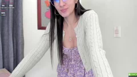 Hae-In online show from 03.09.25