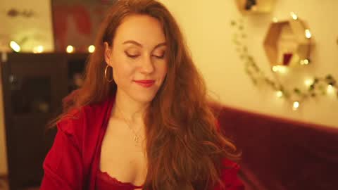 Snapshot of hahayessihaveone chatting on 12.28.24 hahayessihaveone online show from 12.28.24