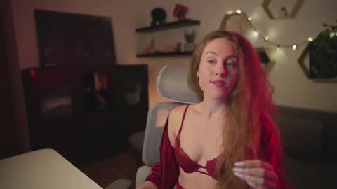 Snapshot of hahayessihaveone chatting on 10.19.25 hahayessihaveone online show from 10.19.25