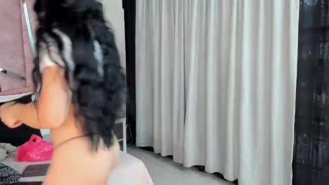 Hailey online show from 10.03.25