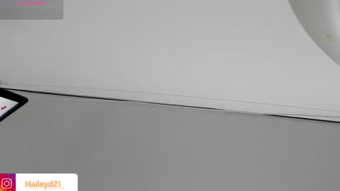 Hailey online show from 02.11.26