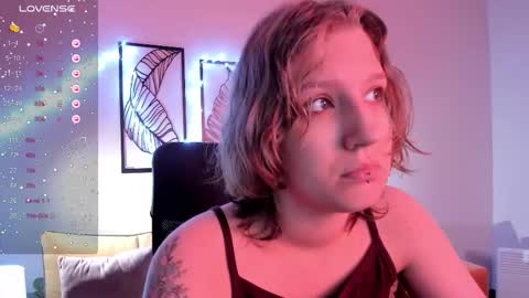 Hailey online show from 11.02.25