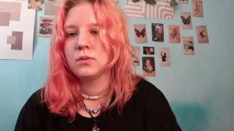Snapshot of haileyfoxy chatting on 07.22.26 Hailey online show from 07.22.26