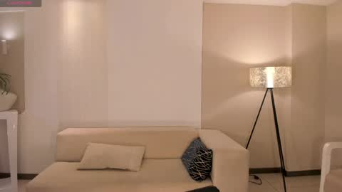 Hailey online show from 03.02.26