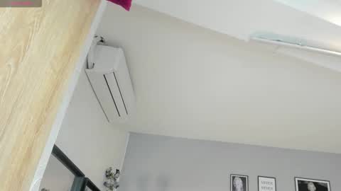 haileystonei online show from 01.13.26