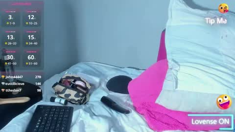haileystonei online show from 04.20.26