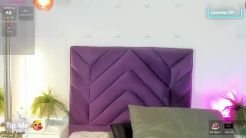haileystonei online show from 06.04.26