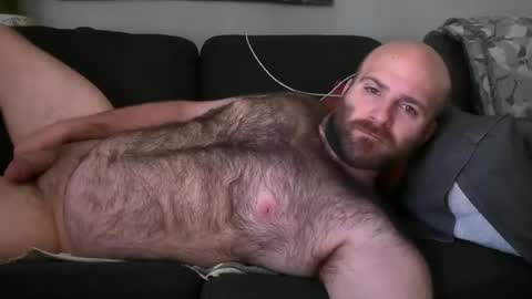 Snapshot of hairiestbear chatting on 06.01.26 Hairiest Bear online show from 06.01.26
