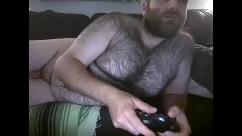 Snapshot of hairiestbear chatting on 06.05.26 Hairiest Bear online show from 06.05.26