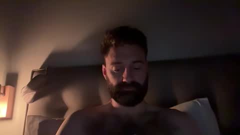 Snapshot of hairy_andhung chatting on 03.19.26 hairy_andhung online show from 03.19.26