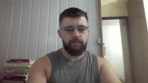 Snapshot of hairy_man_69_ chatting on 02.28.25 horny online show from 02.28.25