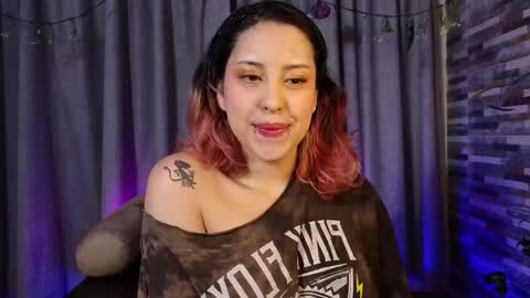 Snapshot of hairyandsexysalma chatting on 10.15.25 SALMA  online show from 10.15.25