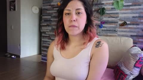 Snapshot of hairyandsexysalma chatting on 10.30.25 SALMA  online show from 10.30.25