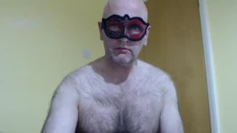 Snapshot of hairyape1 chatting on 11.16.25 Hairy male online show from 11.16.25