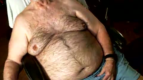 hairybear813 online show from 06.16.26