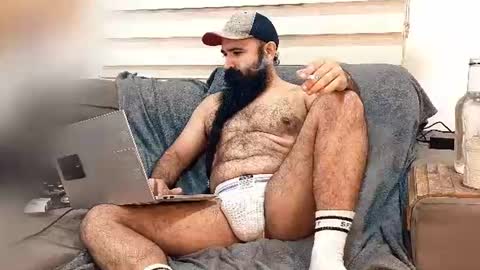 Hairy Beard Smoker online show from 06.25.26